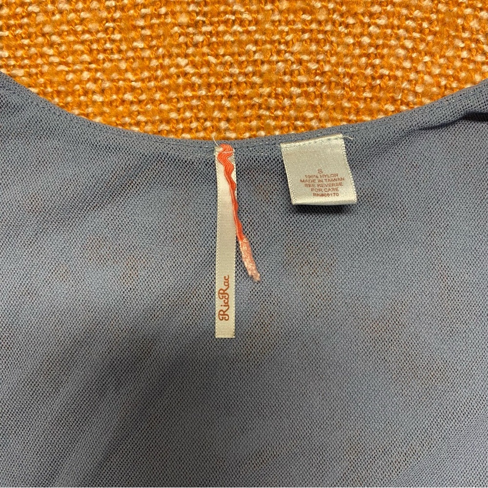 Y2K Style Tank - Picture 2 of 6
